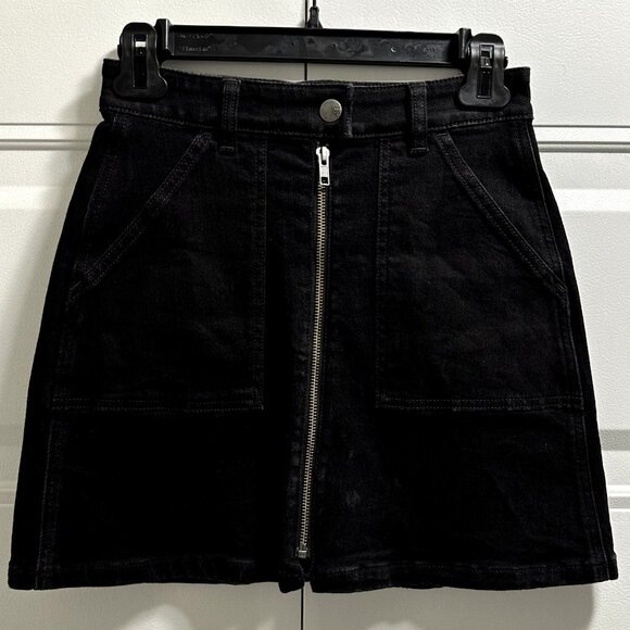 Madewell Utility Black Denim Zip Up Mini Skirt Size 23 - Picture 2 of 9